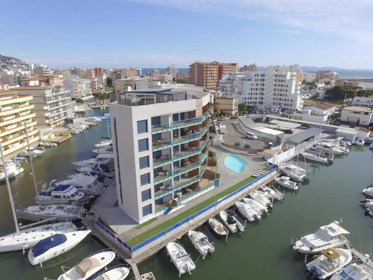 Rnet - Apartments Roses Port Trebol