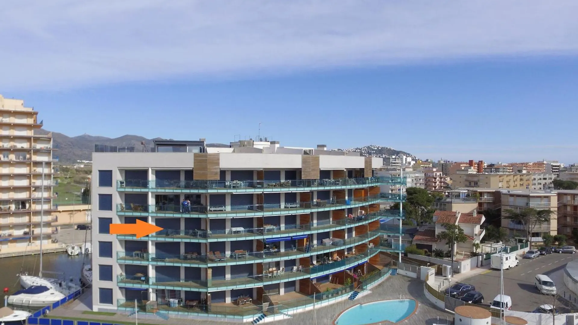 Rnet - Apartments Roses Port Trebol