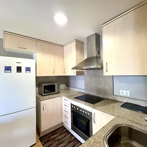 Appartement Aquamarina011, Roses