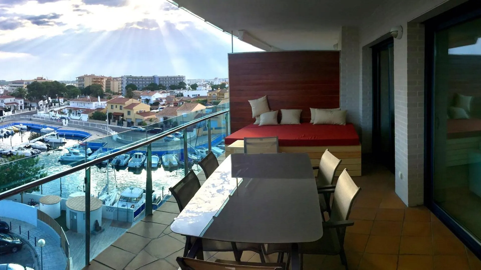 Rnet - Apartments Roses Port Trebol Espagne
