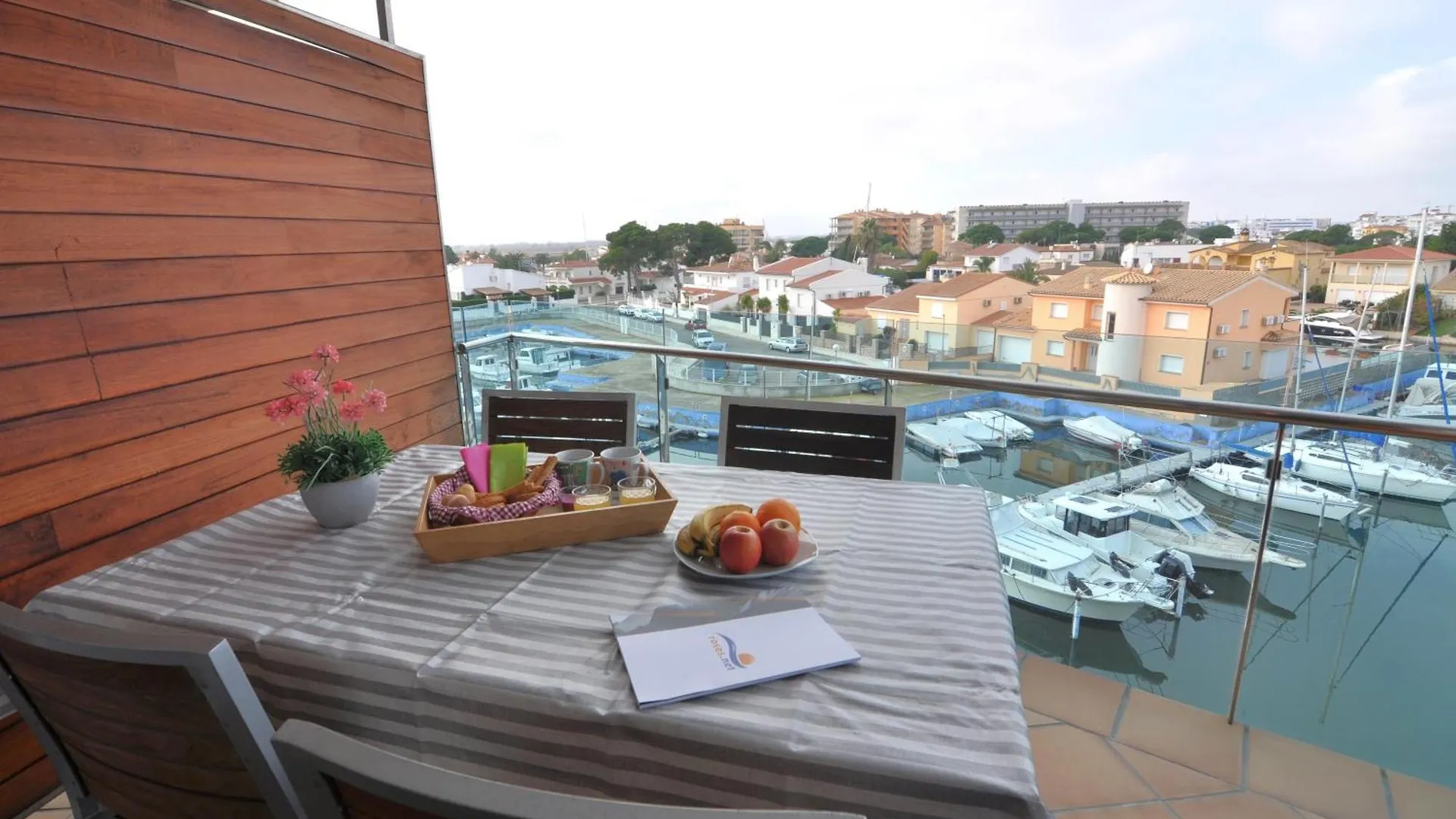Rnet - Apartments Roses Port Trebol Espagne
